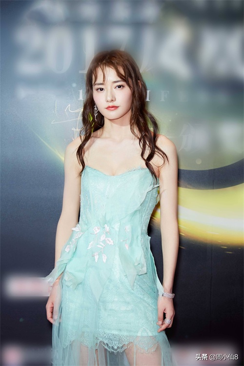 柴碧云,娱乐圈影视女演员,是具有潜力的女明星