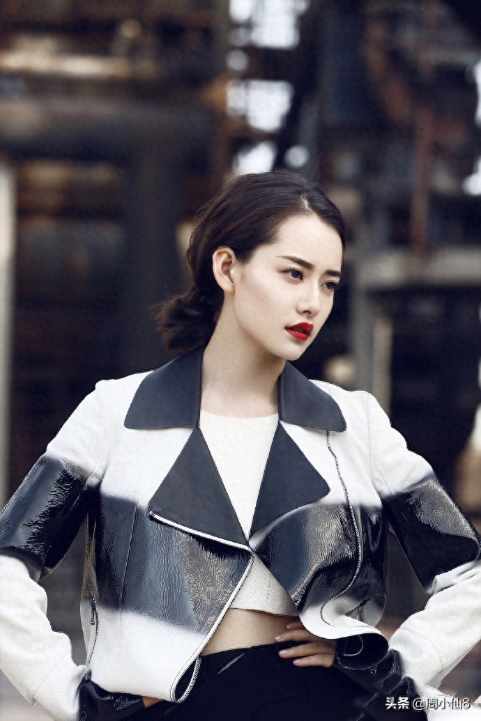 柴碧云,娱乐圈影视女演员,是具有潜力的女明星