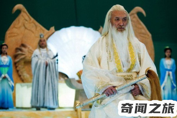 元始天尊的师尊是鸿钧老祖（原始天尊和如来佛谁厉害）(4)_