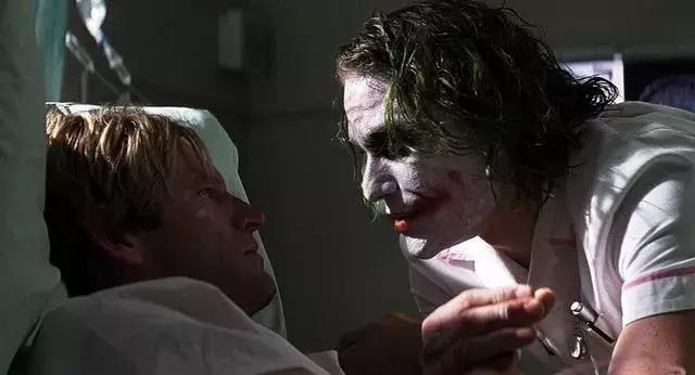 哥谭小丑十大反派排名(哥谭反派何其多)(12)