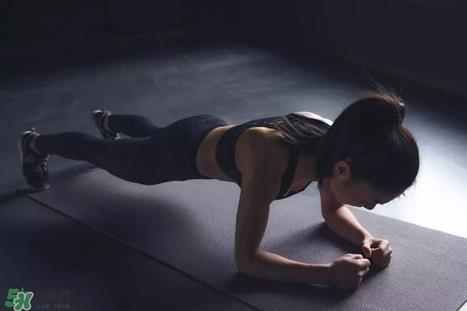 倒立对女人有什么好处 零基础的倒立教学