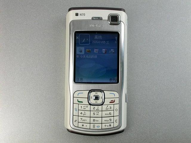 诺基亚全部机型介绍（诺基亚最经典的5部机型）(2)