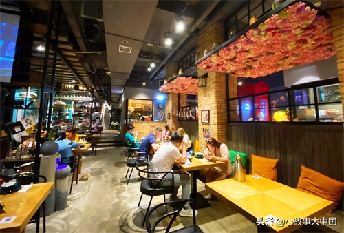 探访南京最文艺范的明星餐厅“从你的全世界路过”