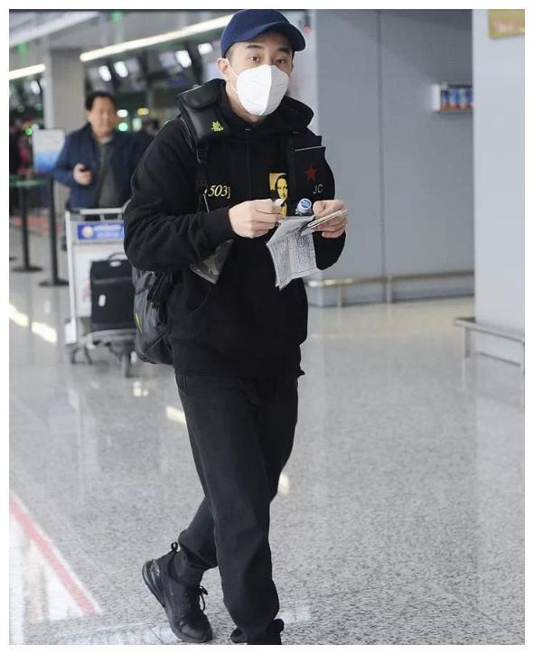 房祖名近照曝光,卷入胜利事件仍发福明显