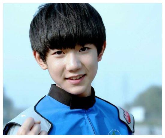 短短一月之内，王源接连两次公开道歉，“巨星”之路仍需磨练！