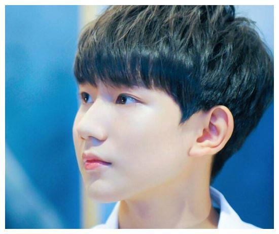 短短一月之内，王源接连两次公开道歉，“巨星”之路仍需磨练！