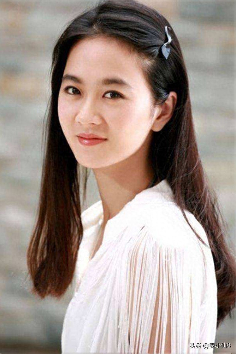 孙梅竞，娱乐圈影视女演员，眉宇间颇似老戏骨演员“林青霞”