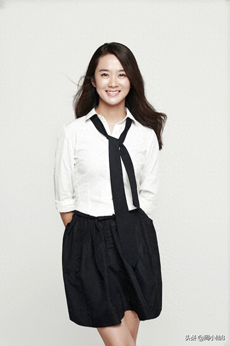 孙梅竞，娱乐圈影视女演员，眉宇间颇似老戏骨演员“林青霞”