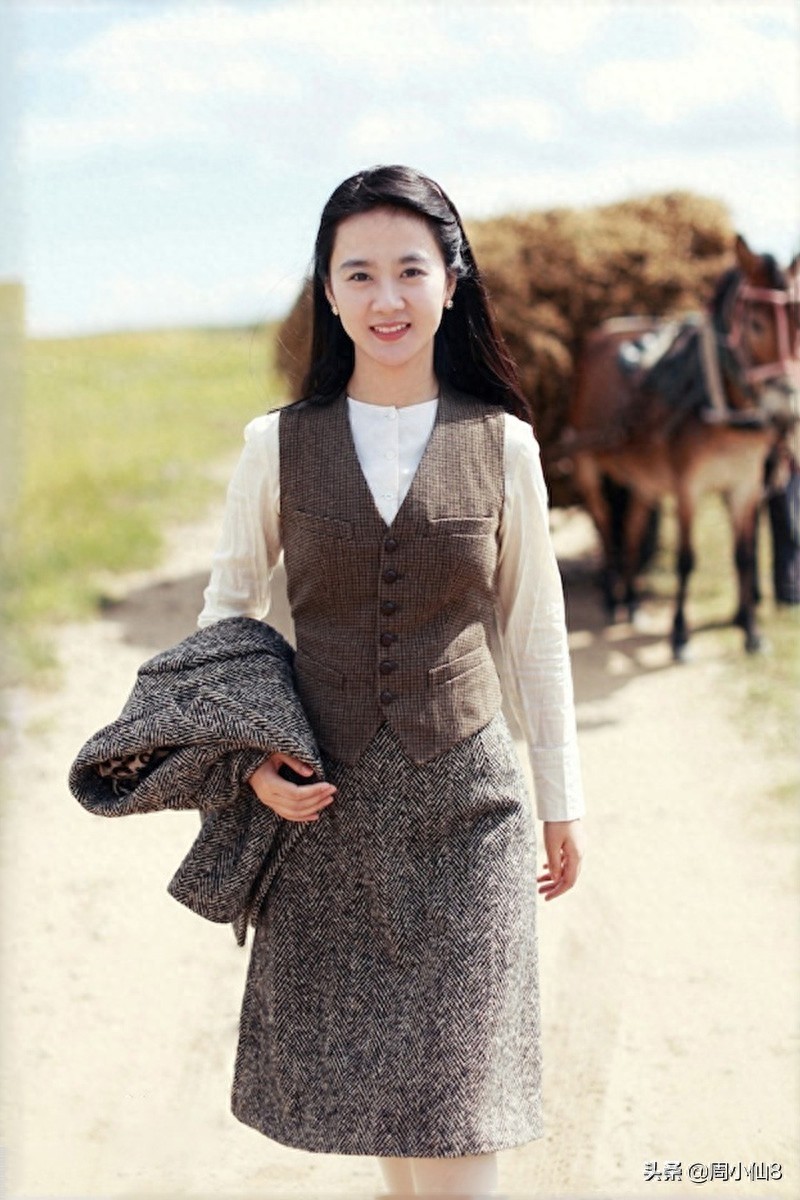 孙梅竞，娱乐圈影视女演员，眉宇间颇似老戏骨演员“林青霞”