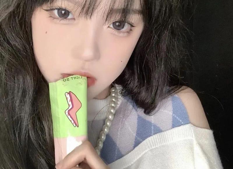 男生哭怎么安慰他 怎么看男人是否付出了真心