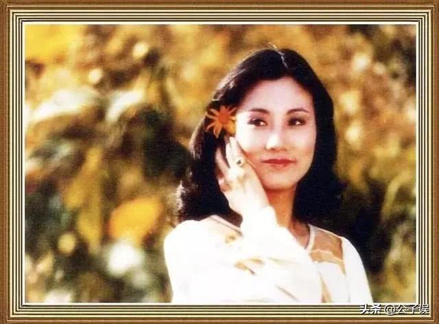 汪明荃为什么嫁罗家英（汪明荃情史离婚刘昌华）(23)