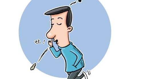 一口痰有多张脏？随地吐痰危害真的大