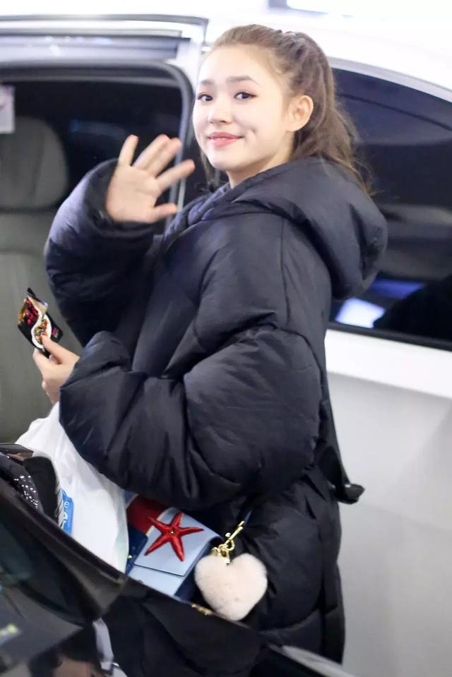 今年秋冬天流行什么发型（这九款发型简单利落又时髦）(13)