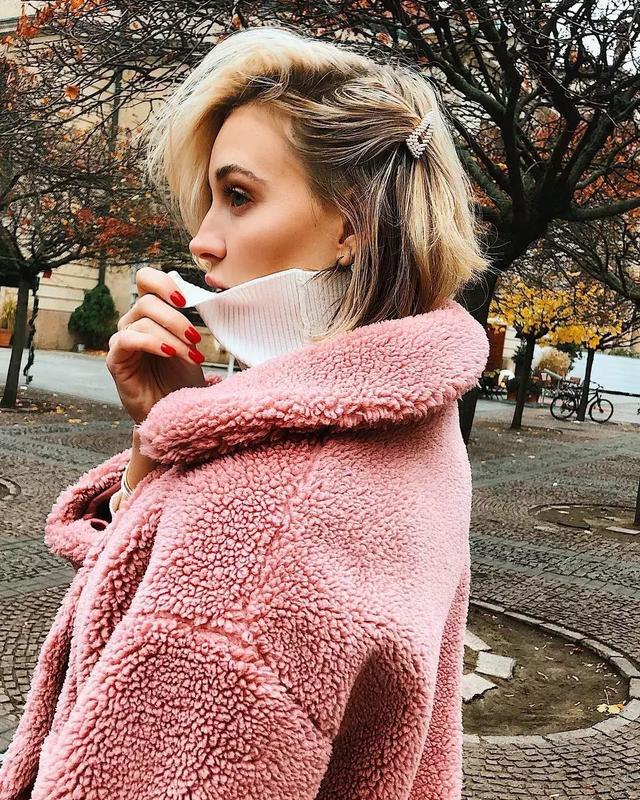 今年秋冬天流行什么发型（这九款发型简单利落又时髦）(38)