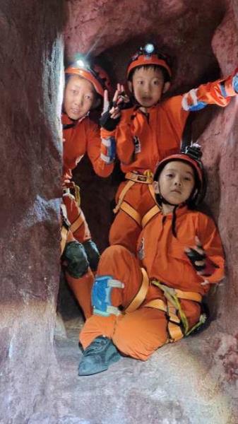 女生喜欢双指探洞吗 室内探洞、综合攀登、飞拉达(4)