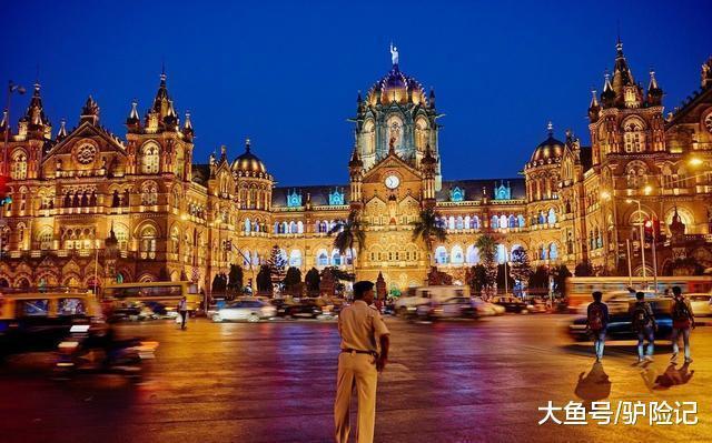 印度孟买和中国上海有可比性吗? 10年前确实有!