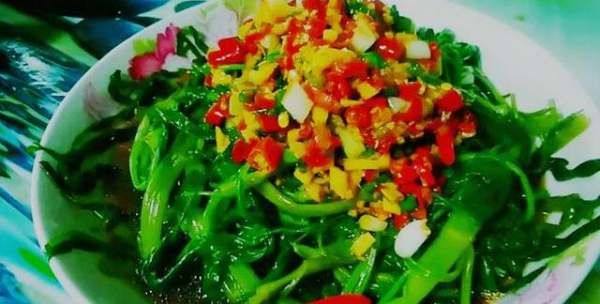 如何防止空心菜变黑,炒空心菜的时候切不切图4