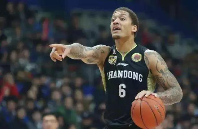 比斯利最新突破（生日夜19分完美表现）(9)