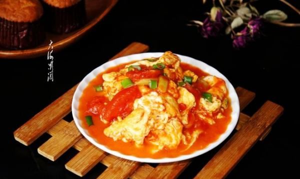 西红柿炒鸡蛋的制作步骤,西红柿炒鸡蛋过程50字图10