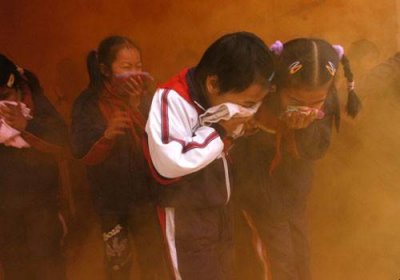 ​校园火灾怎么办 校园火灾怎么办视频