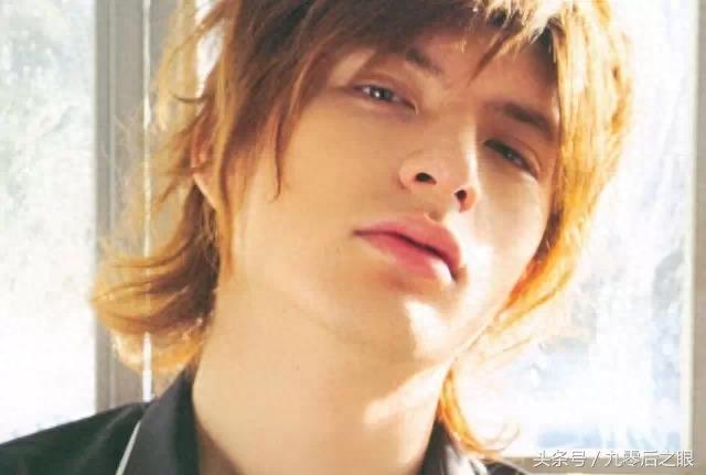 几乎人见人爱的日本混血男星，颜值爆表，一起来大饱眼福吧！