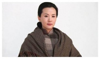 ​她人美演技赞，嫁给王菲初恋男友，恩爱近20年零绯闻！