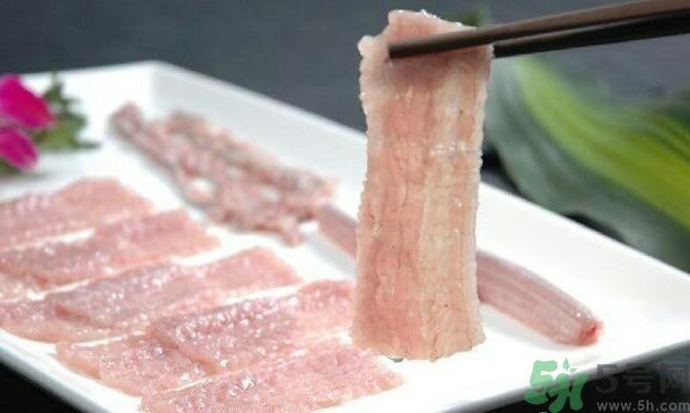 蛇肉上的寄生虫怎么去除？蛇肉上有寄生虫怎么办？