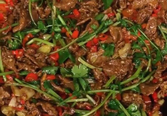 野山辣椒牛肉正宗做法（野山椒炒牛肉越辣越爽）(6)