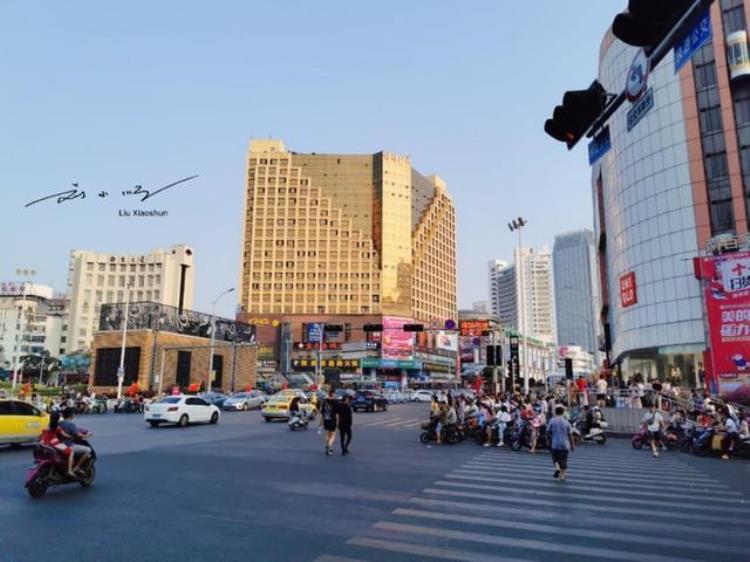 第一个有地铁的地级市「中国第一个开通地铁的自治区首府发展迅速却总被认为太过低调」