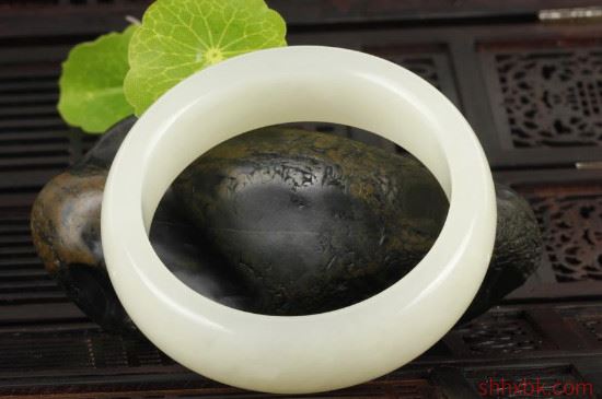 玉石的作用和功效