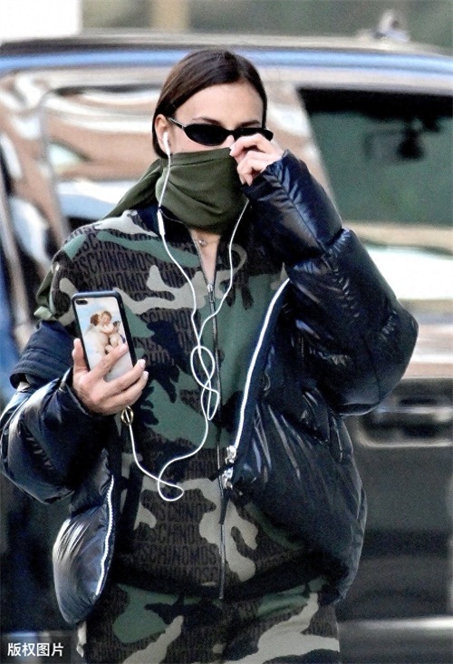 与C罗交往的感受，前女友伊莲娜：要求太多，满足不了他！