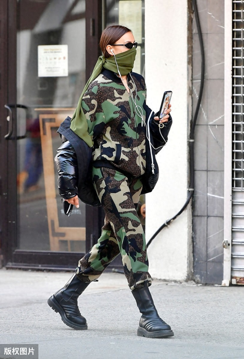 与C罗交往的感受，前女友伊莲娜：要求太多，满足不了他！