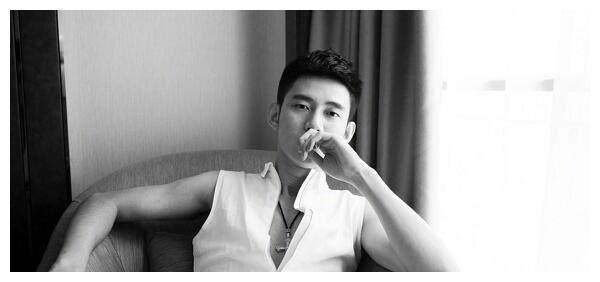 YY神豪上门骂哲粉后致歉靠阿哲全力拥护哲家军！