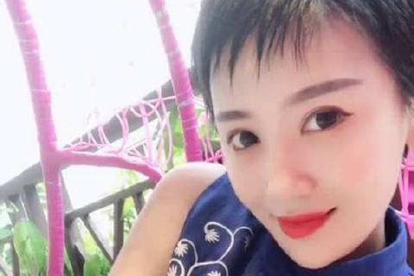 安若溪为什么喊安总 网红是她最不起眼的身份自身是女强者