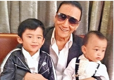 ​谢贤当场发飙！谢霆锋带儿子做亲子鉴定？张柏芝含泪道出实情