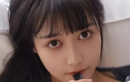 女生对你有好感的5个暗示