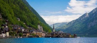 ​世界上最美的小镇，被誉为“天堂的明信片”，私藏在奥地利