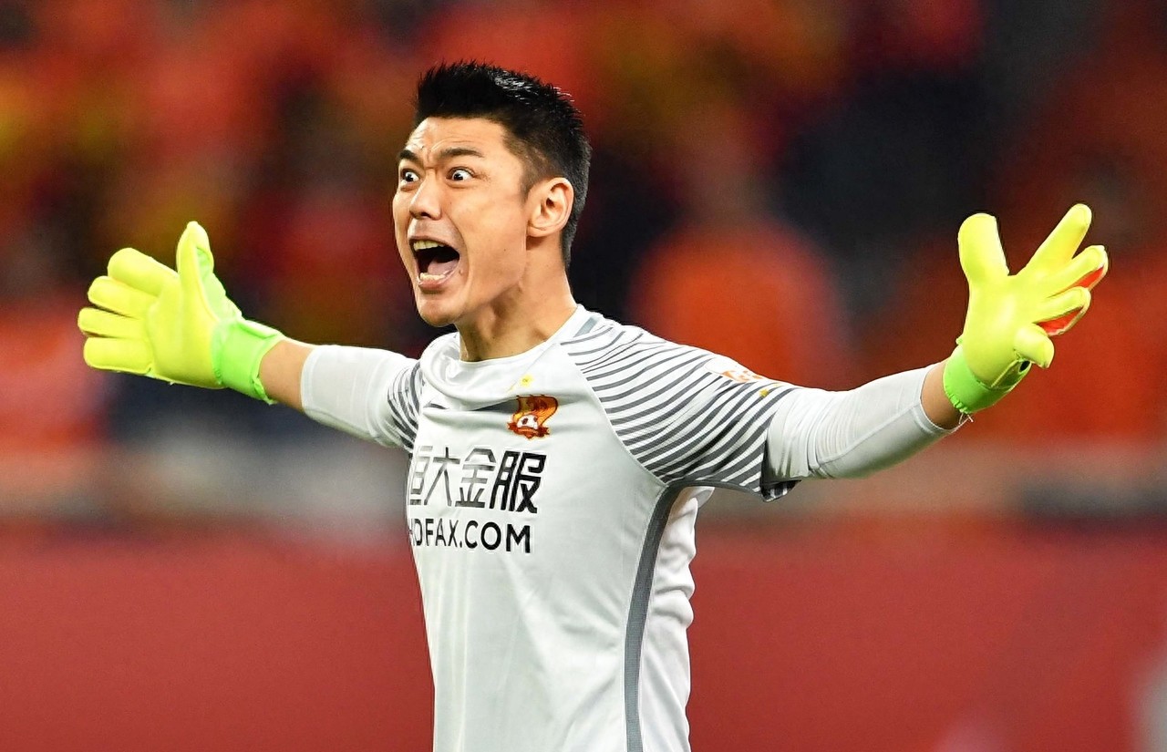 说不出再见!恒大门神曾诚告别广州,下一个目的地上海申花