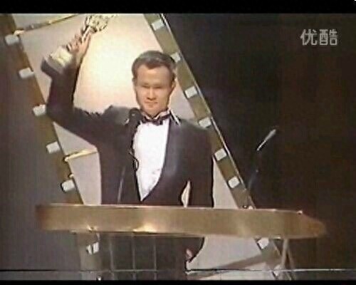 僵尸先生九叔林正英经典生活照