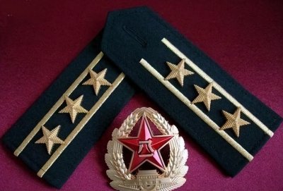 ​上校军衔是什么级别？很多人还是不清楚，看完就明白了