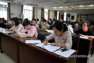 ​向阳小学：植根阳光课堂 打造阳光团队