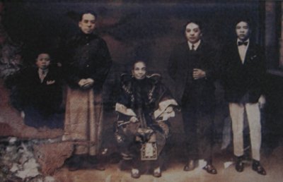 ​荣氏家族五代内出了不少商界精英