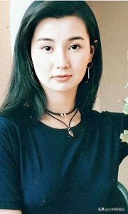 ​揭秘张曼玉的光辉与荒凉岁月：曼玉的事业为何渐行渐远？