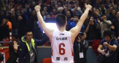 ​睢冉生涯数据：效力山东十载场均6.6分，队史本土助攻第二