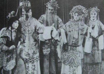 ​豫剧原版《三哭殿》剧中演员今何在？