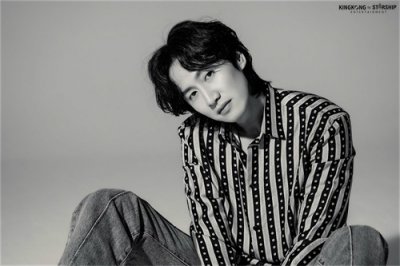 ​190cm的李光洙回归本职“模特”后，展现颓废美爆发的帅气