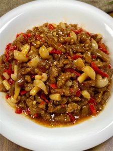 ​这8款家常荤菜做法，既开胃又下饭，简单好做，家人都喜欢