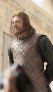 ​《权力的游戏》演员分别都是在哪一季领的盒饭？