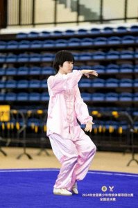 ​When More Young People Step onto the Stage of the National Ethnic Tradit