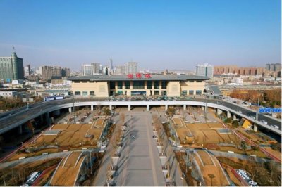 ​春运首日·一线直击｜归程！航拍春运下的淄博火车站